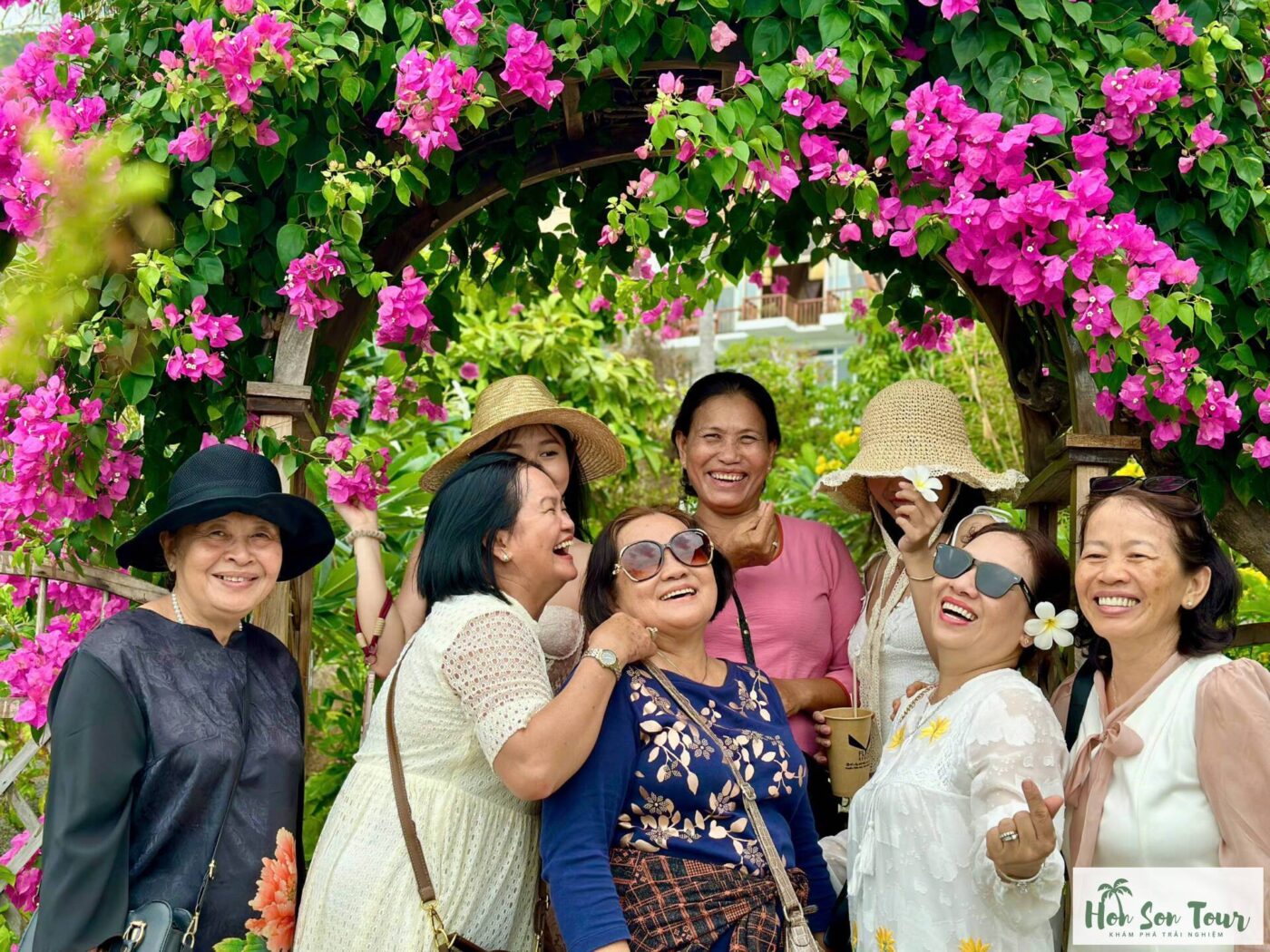 Du Lịch Hòn Sơn - Z7010845959236 859ce847a3d89d88964b7b2da63dfb76