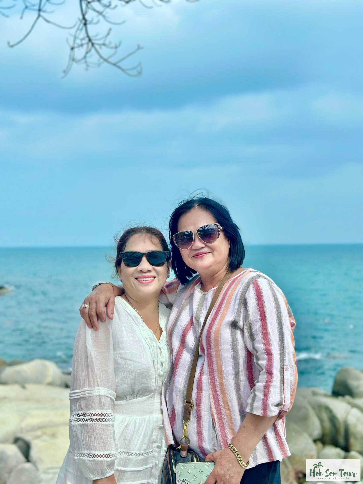 Du Lịch Hòn Sơn - Z7010845986414 7c90d211fbd3d304a6aa202676139a1f