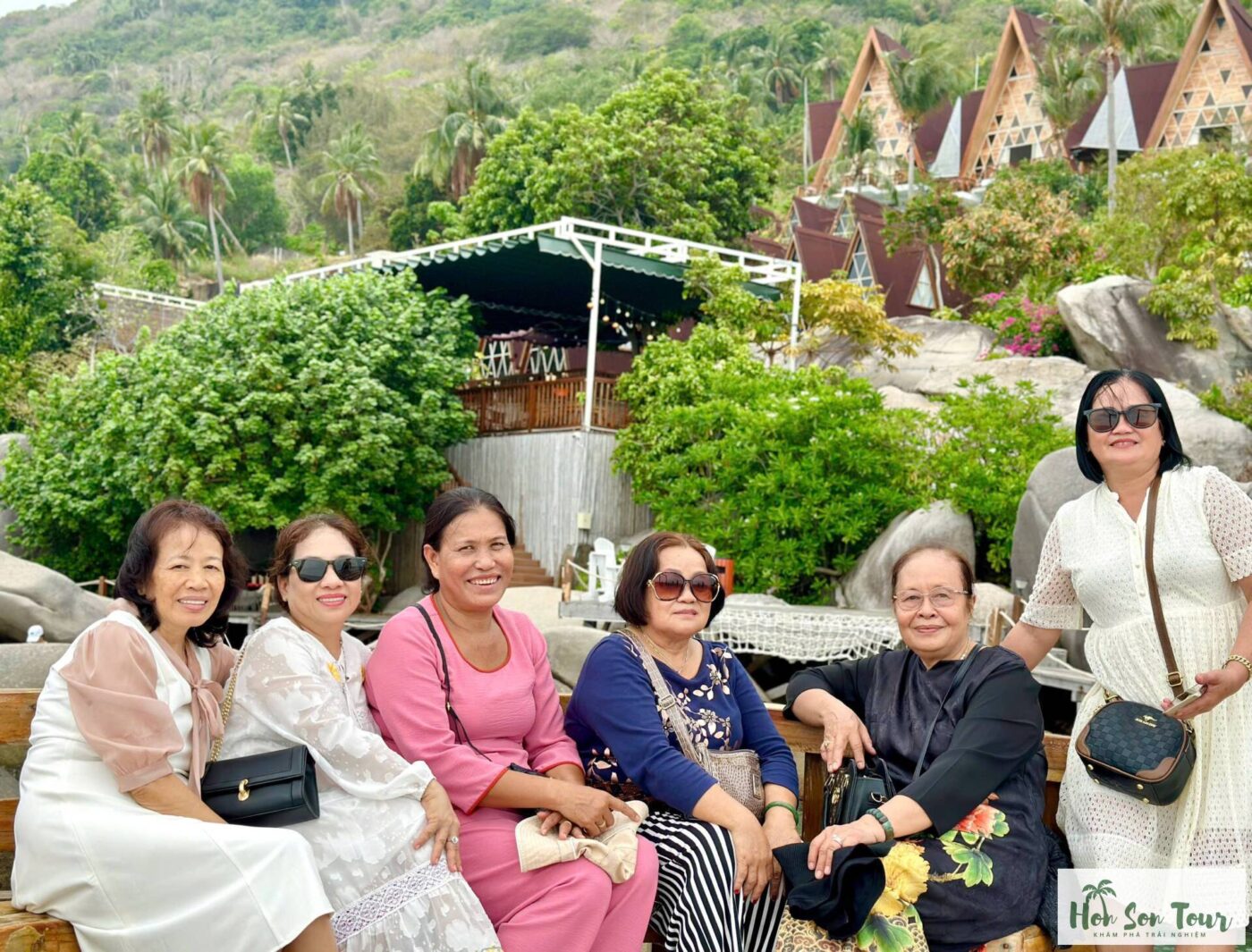 Du Lịch Hòn Sơn - Z7010846016939 4ddb5f1ee0c9e4f44e6149f2a9227b4a