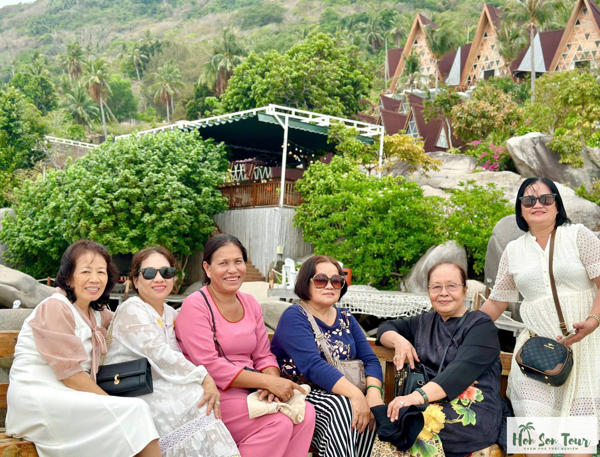 Du Lịch Hòn Sơn - Z7010846016939 4ddb5f1ee0c9e4f44e6149f2a9227b4a